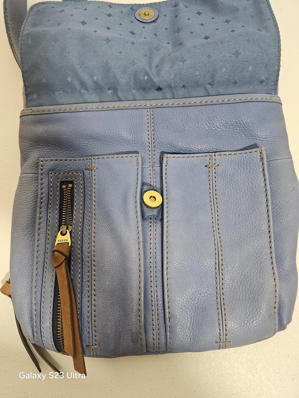 Fossil Blue Shoulder Bag Adjustable Strap Zipper D Ring Contrast Stitching - Picture 7 of 9